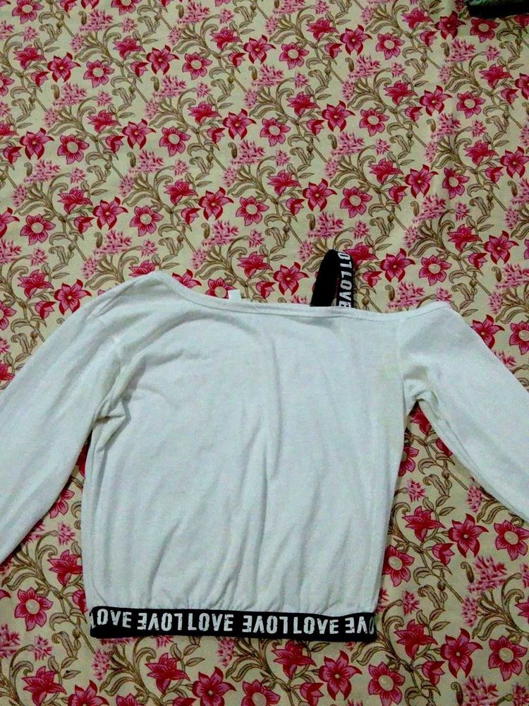 White &#39;LOVE&#39; Top