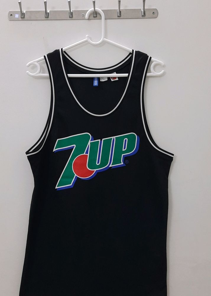 H&amp;M 7UP JERSEY