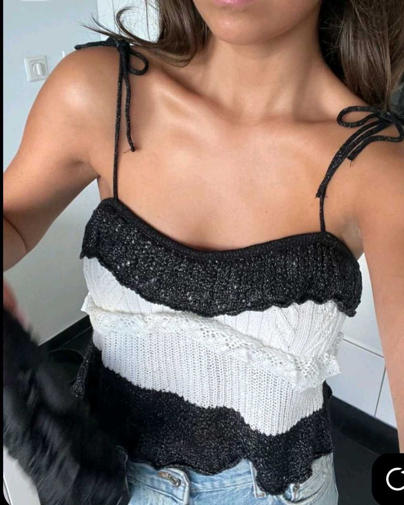 Zara Cute Knit Crop Top