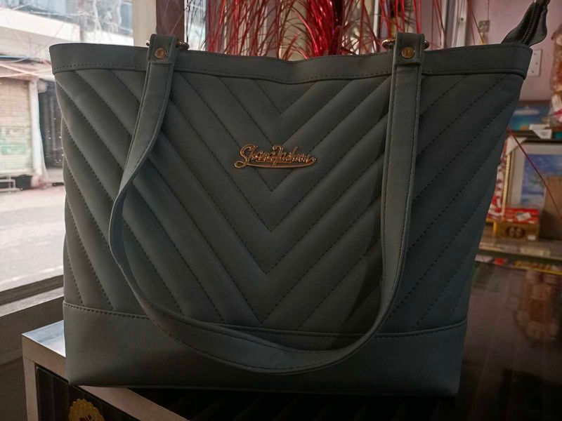 Stylish Tote Bag