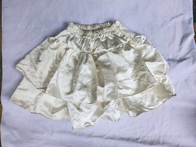 white cute skirt for Women