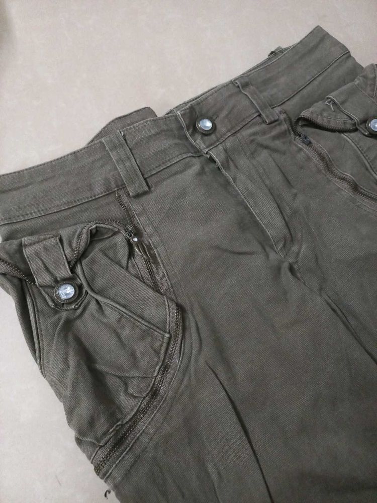 Y2K Capri Cargo Pants with Diamond Embellishments