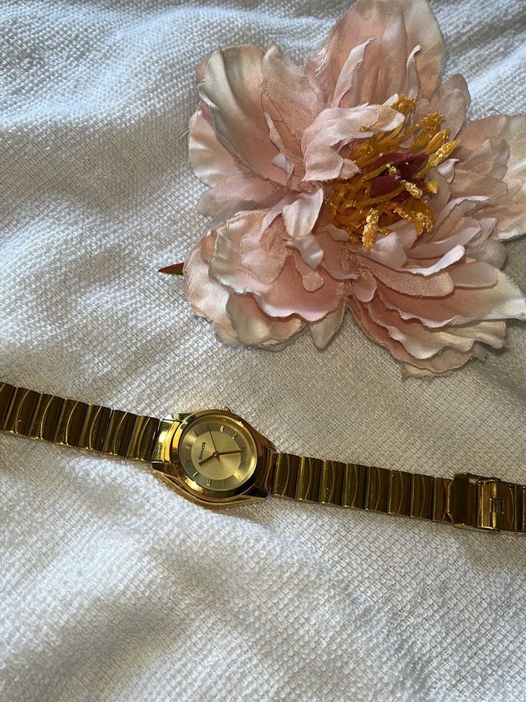 ladies watch sonata brand