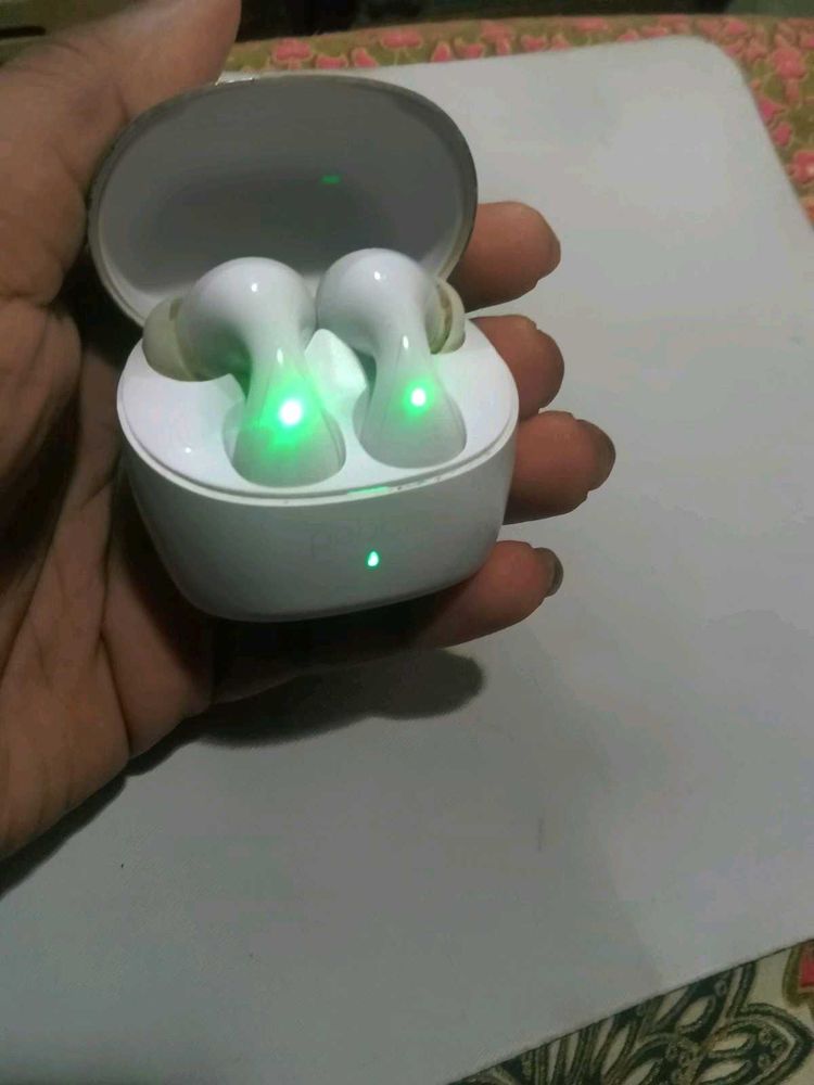 Pebble Original Earbuds 8 hour backup