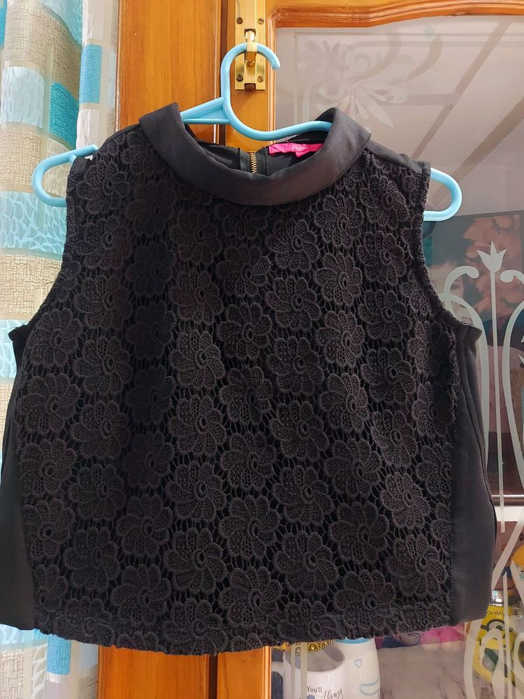 Pantaloons black embroided crop top