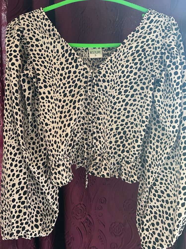 Animal Print Crop Top