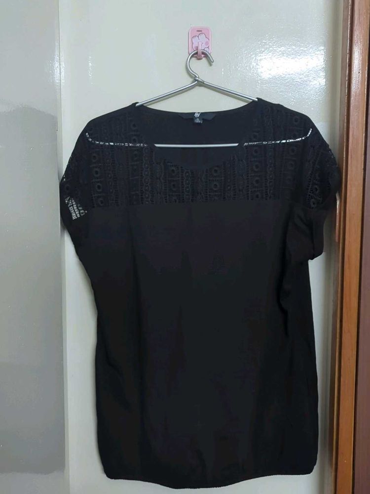 Black XL new top for Women