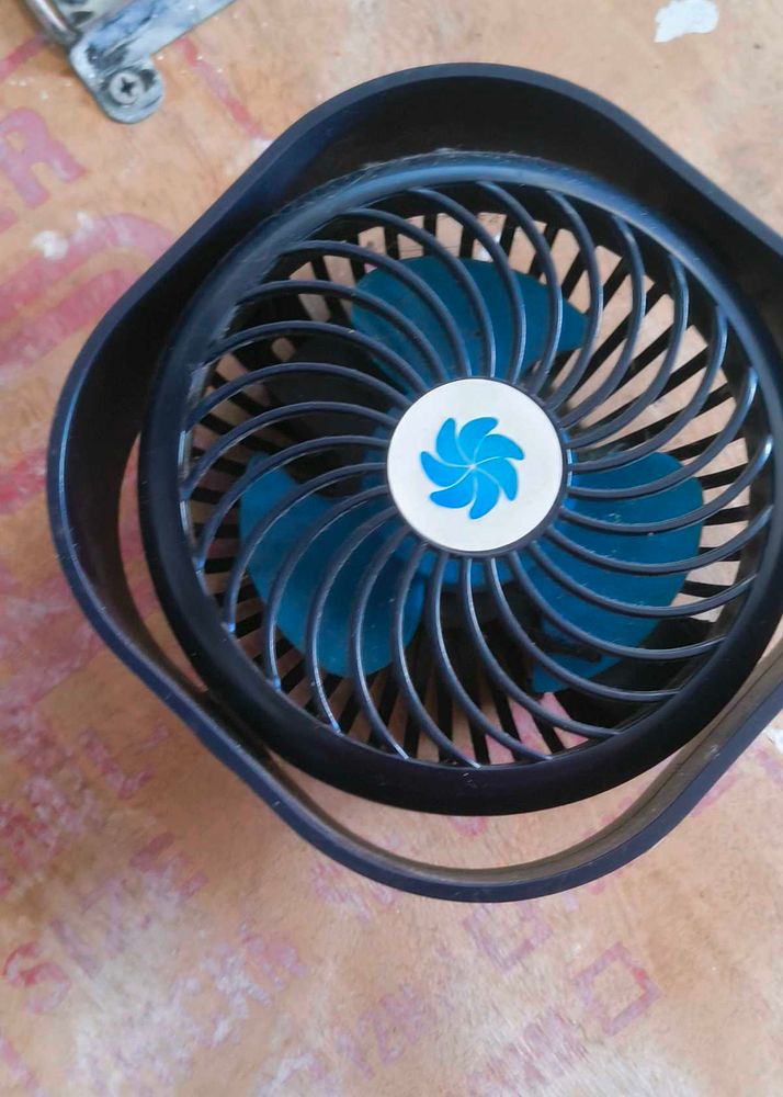 Charging Cable Operating Fan