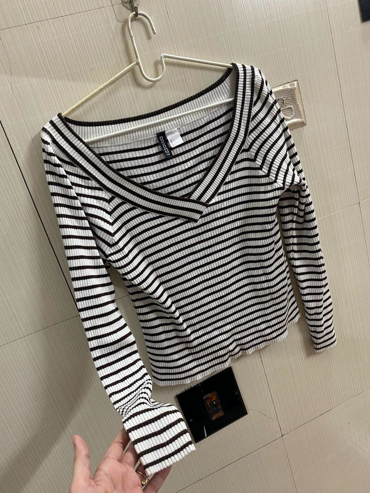 H&amp;M Divided Top
