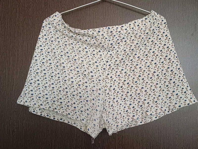 Women Short 💯 Cotton