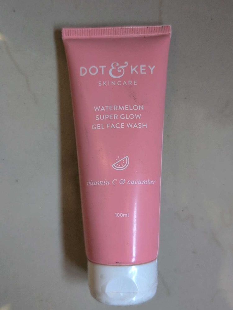 Dot &amp; Key Watermelon Face Wash