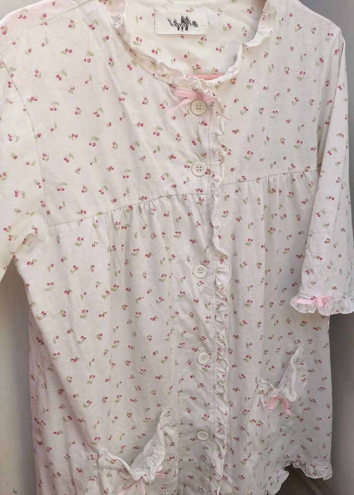 Vintage Ruffle Nightwear 🩰