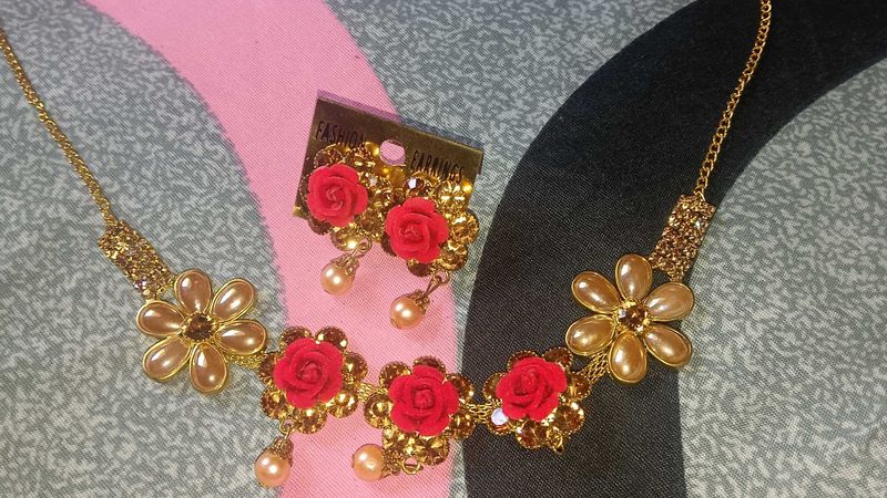 *"Gold-Toned Floral Delight Necklace &amp; Earrings Se