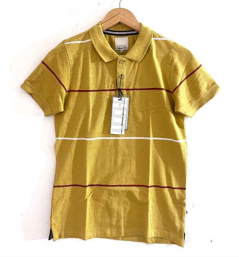 Brand New Boys T-shirt By Roadster
