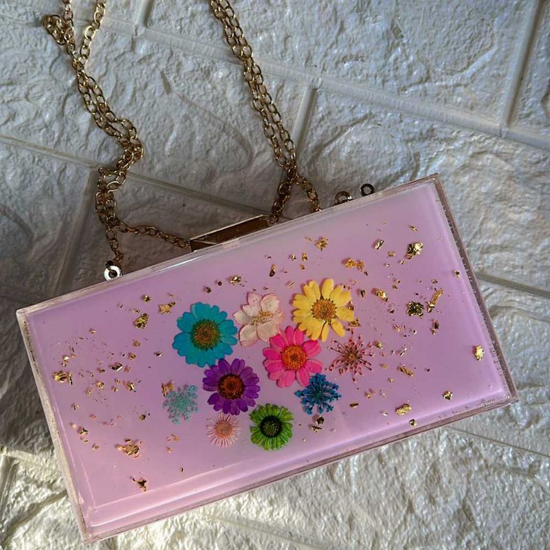 Resin Clutch Customisation