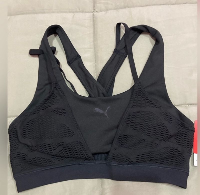 PUMAWomen Sports Lightly Padded Bra (Black)