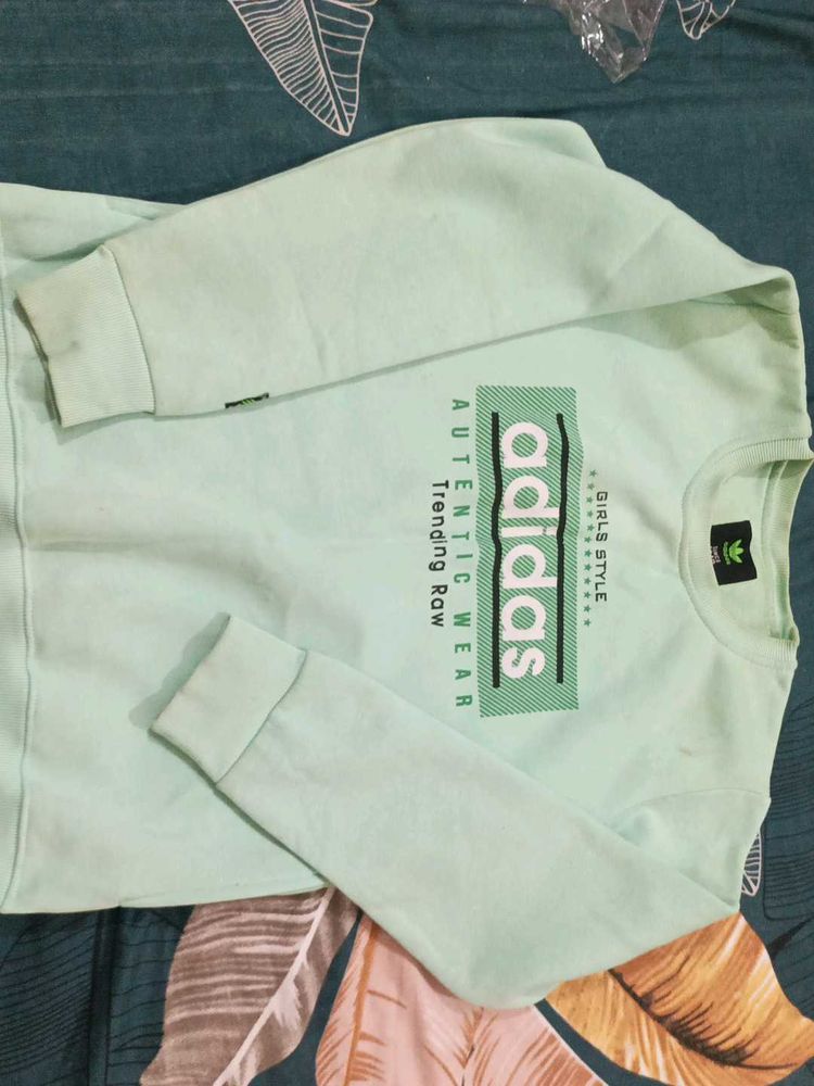Adidas Sweatshirt