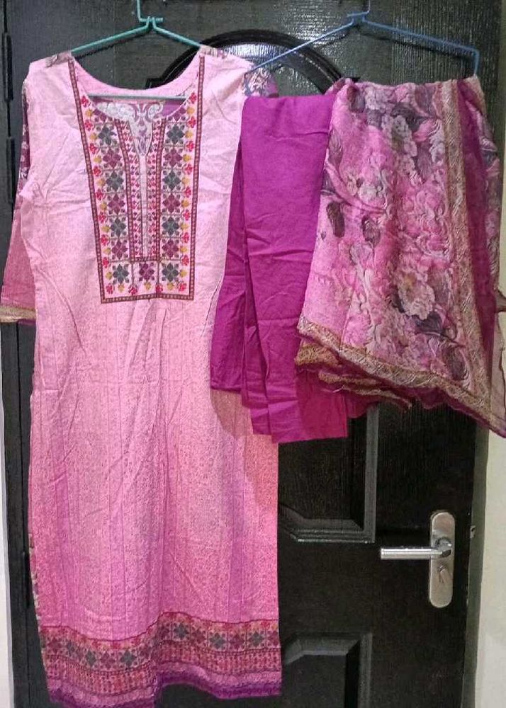 lawn cotton suit set ( shahiba)
