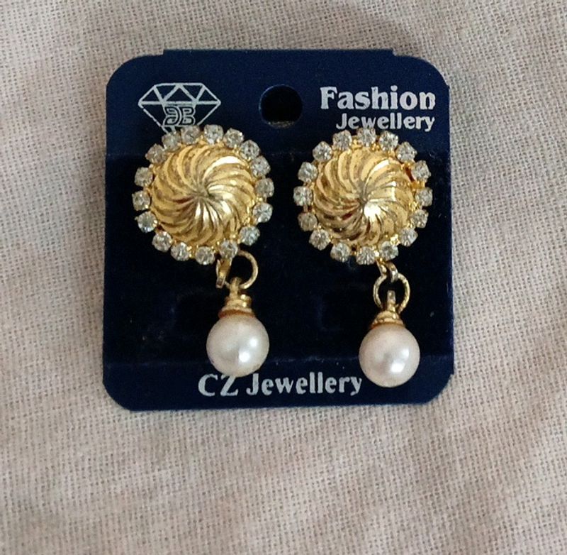 Gold &amp; Pearl Drop Earrings