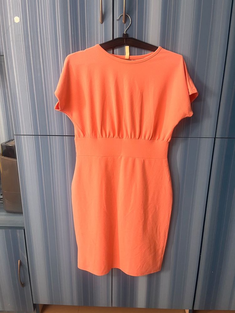 Peach Bodycon Dress-L