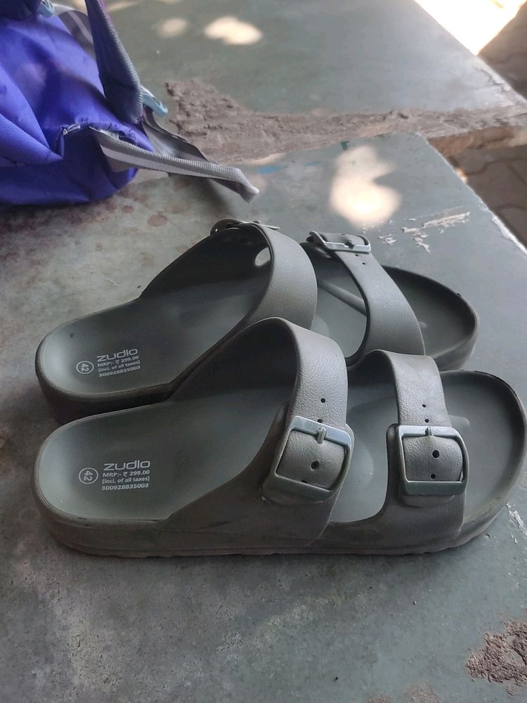 Best conditions Brand New Zudio Croc 7-8 Size