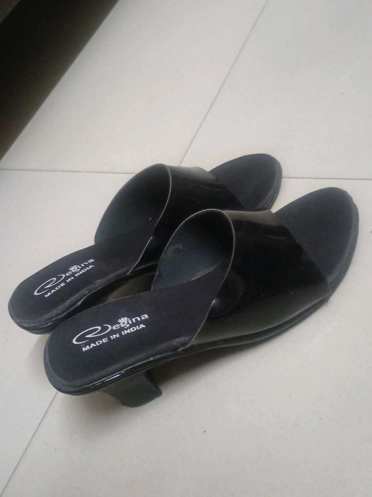 Stylish Black Block Heel Sandals for Women