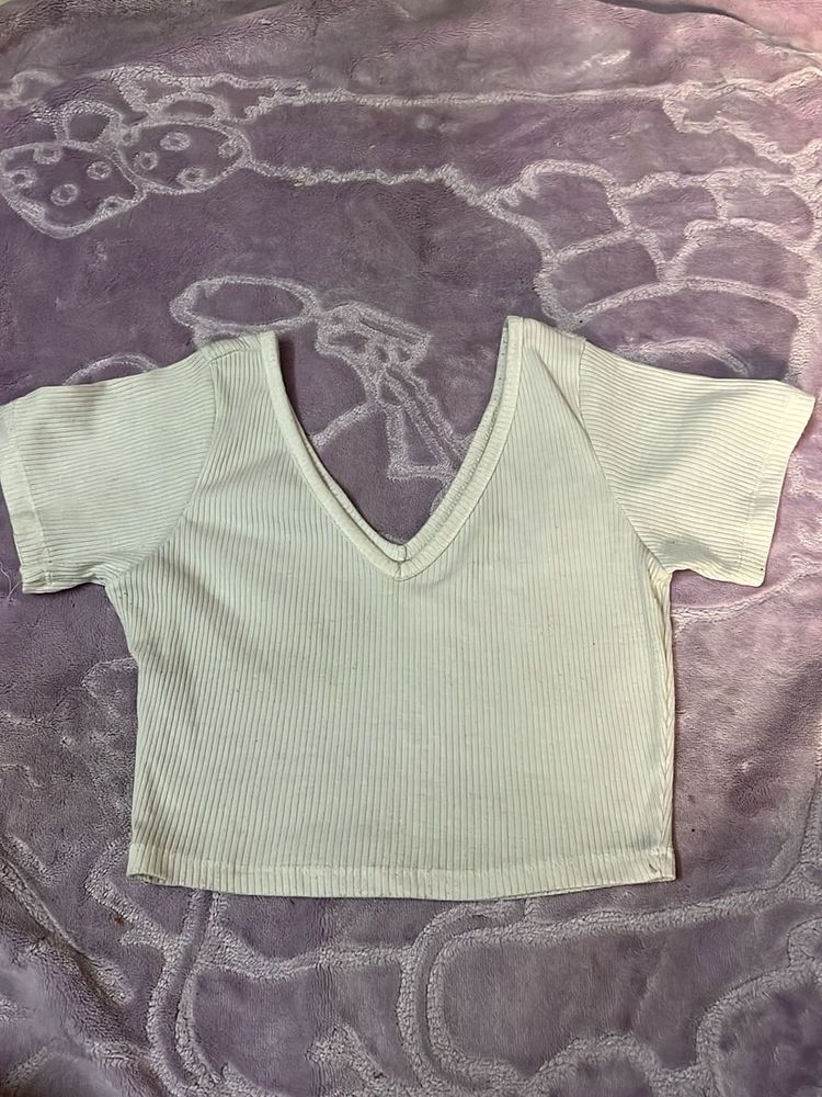 Ribbed V-Neck Crop Top