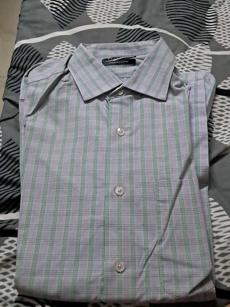 Men&#39;s Plaid Dress Shirt