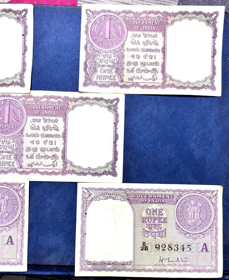 Rare 10 One Rs indian Note Year 1951.