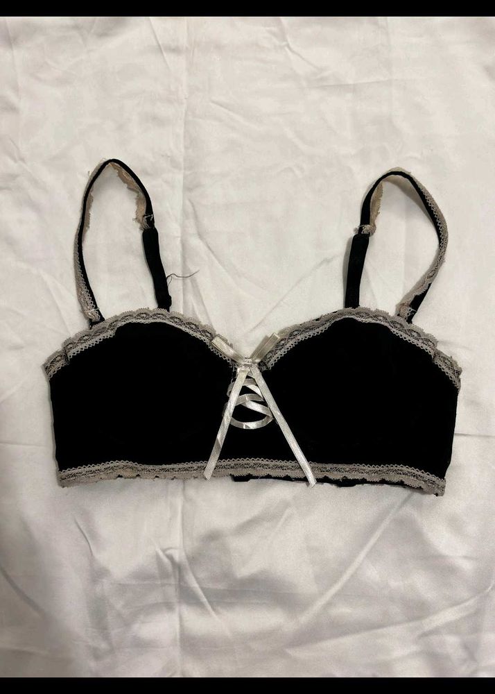 Black Lace Trim Bralette