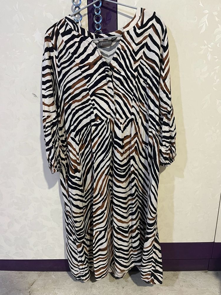 Flowy Tiger Print Dress