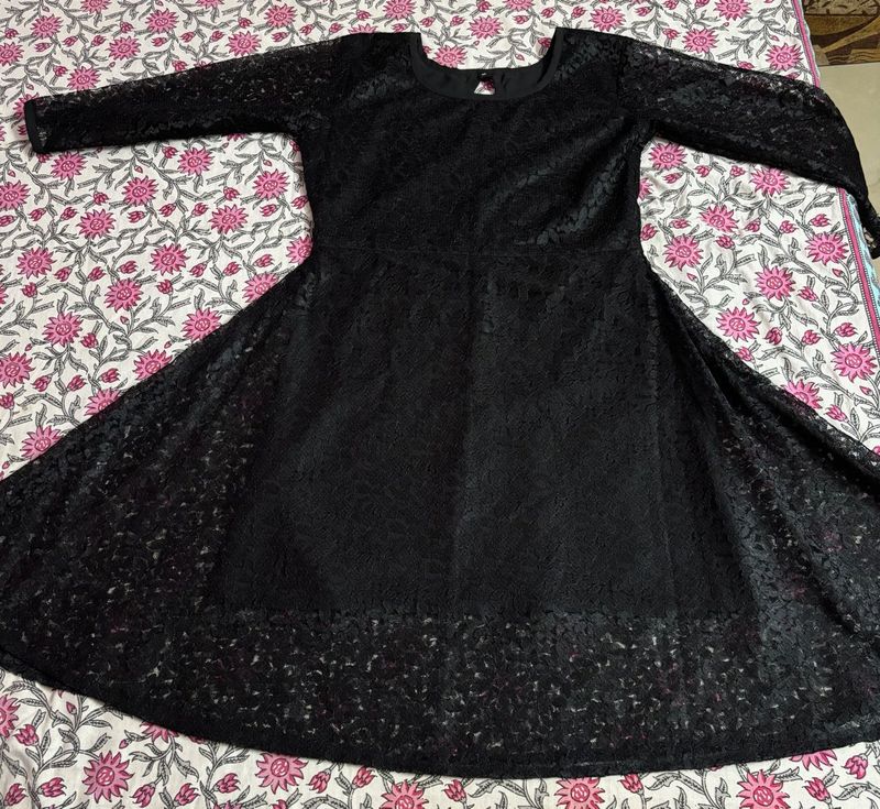 Elegant Black Lace Dress