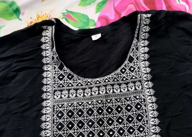 Black Embroidered Kurti