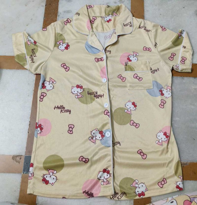 Hello Kitty and pculo Pajama Set