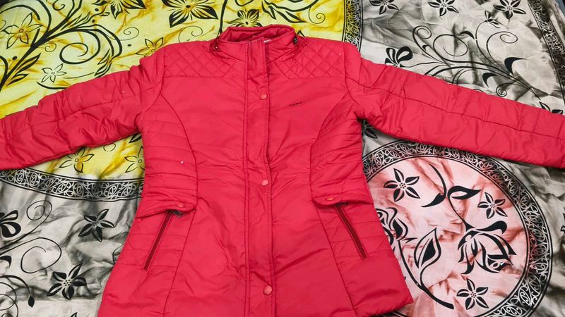 Zara women Creamy Red Quilted Jacket