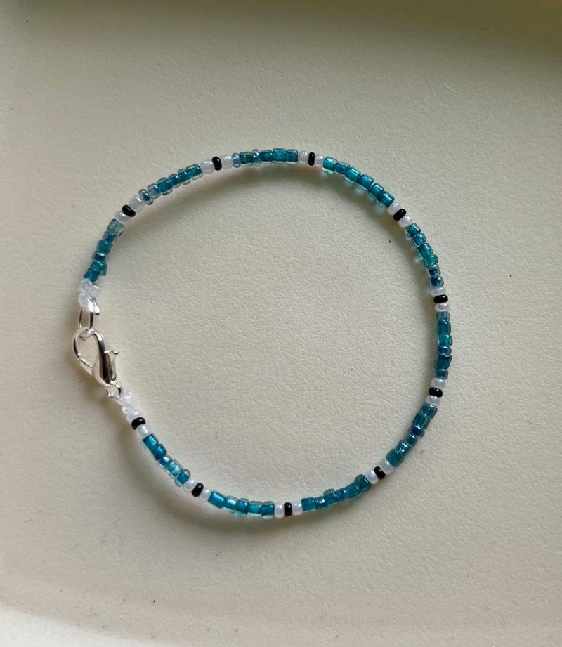 Ocean mist beaded bracelet 🌊