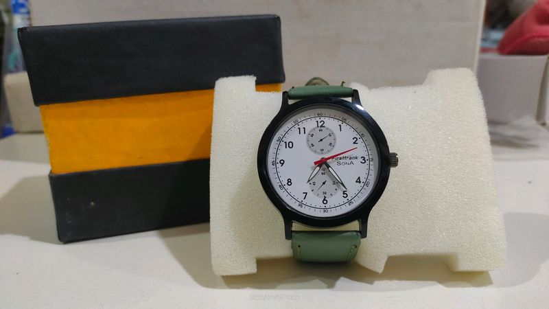 New Wrist Watch For Man  ,Analog Watch , Not Water Proof