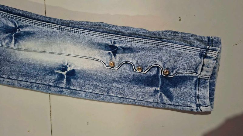 Women&#39;s Jeans