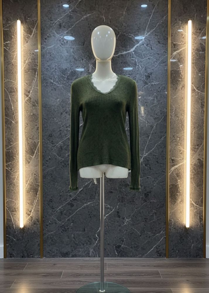 Green Long Sleeve Top