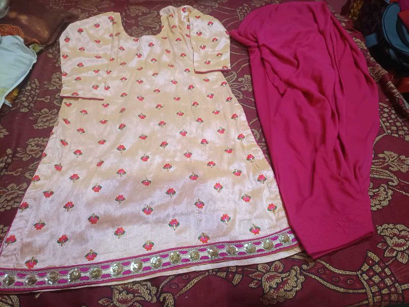 Embroidered Kurta with Pink Bottom