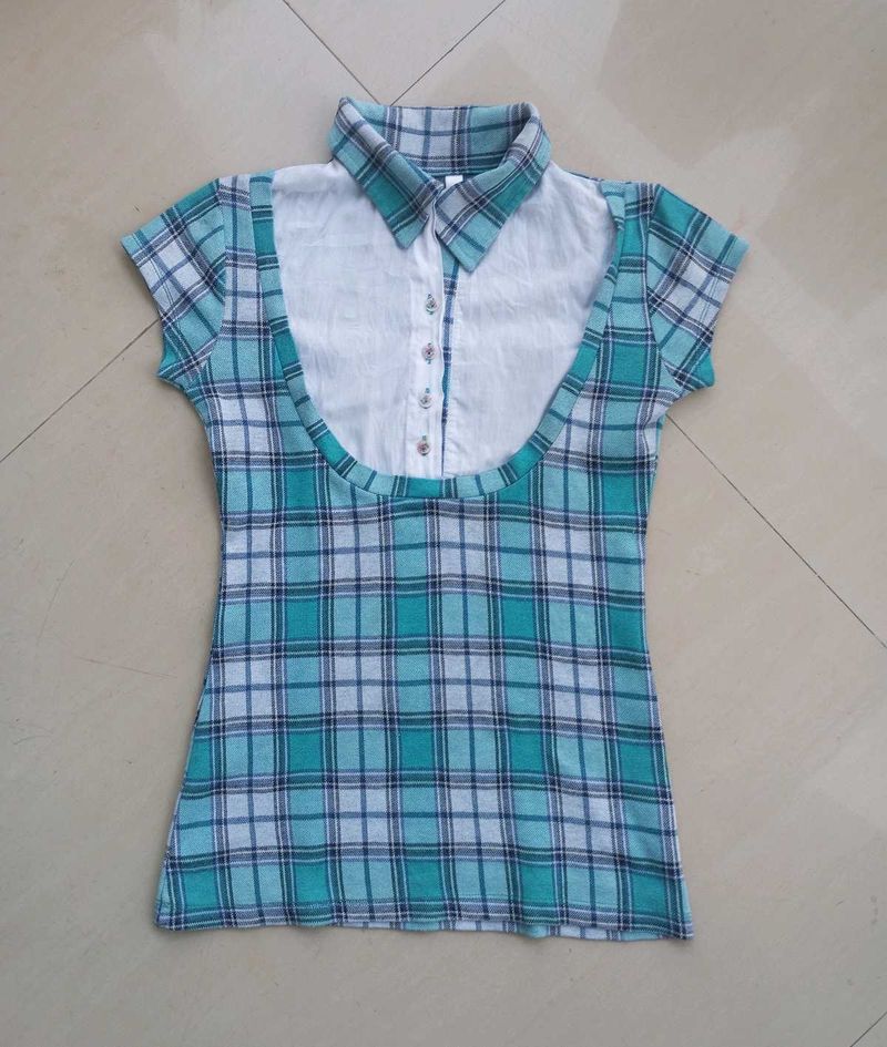 Plaid Top with Collar