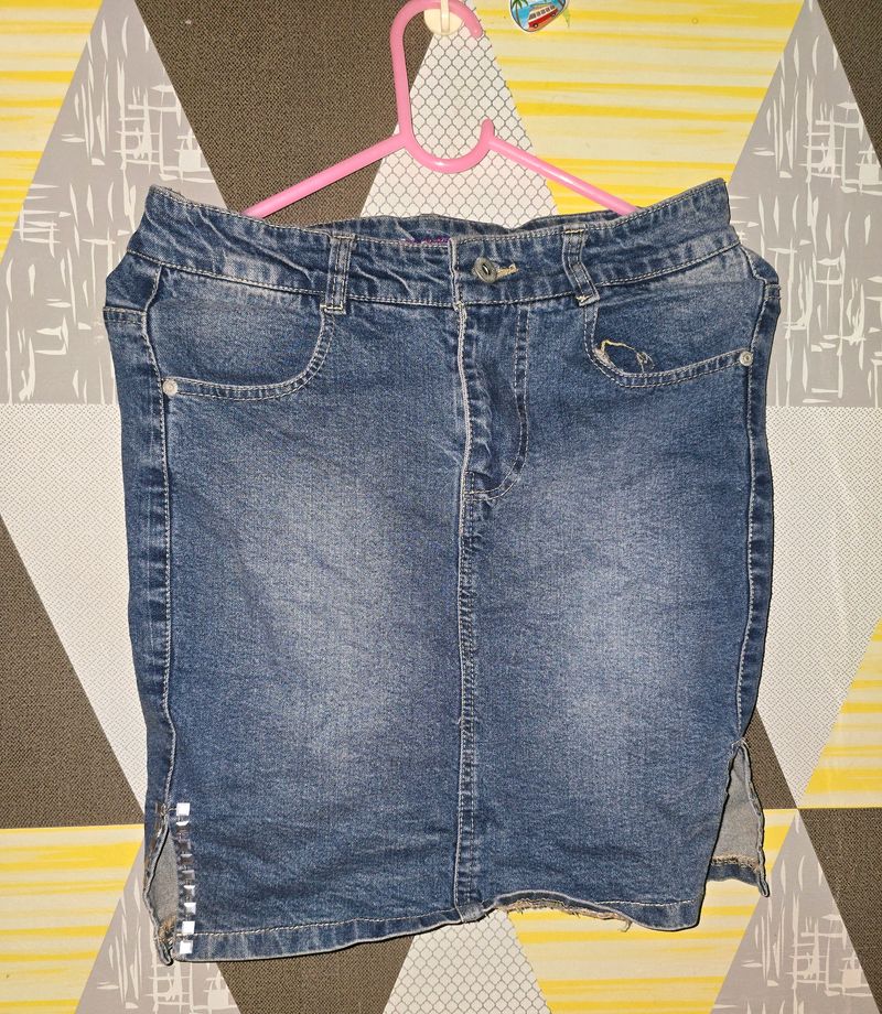 New Denim Skirt Woth Embellishments 28