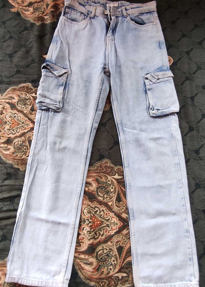 Cargo Jeans