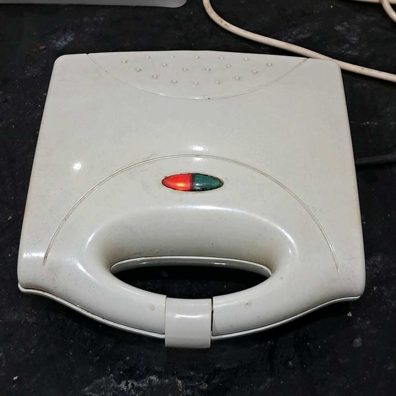 Double Sandwich Maker Good Working