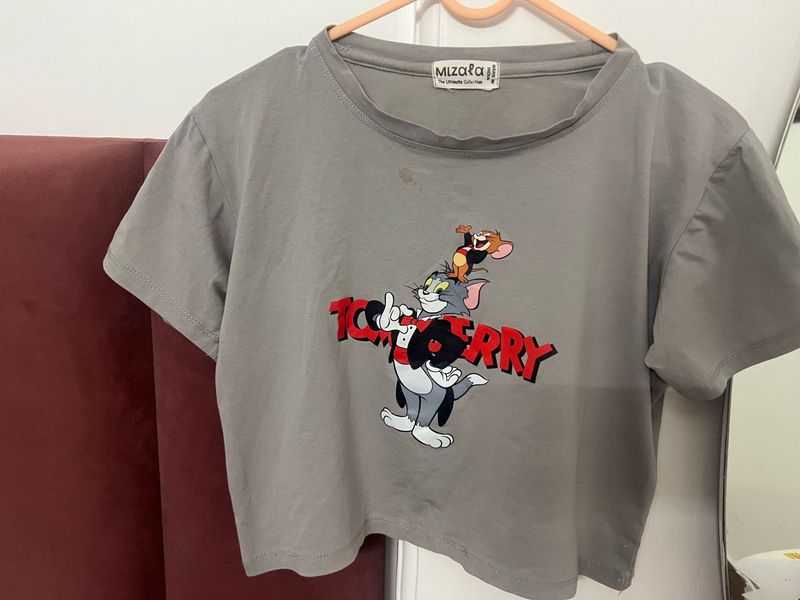 Tom &amp; Jerry Graphic Tee