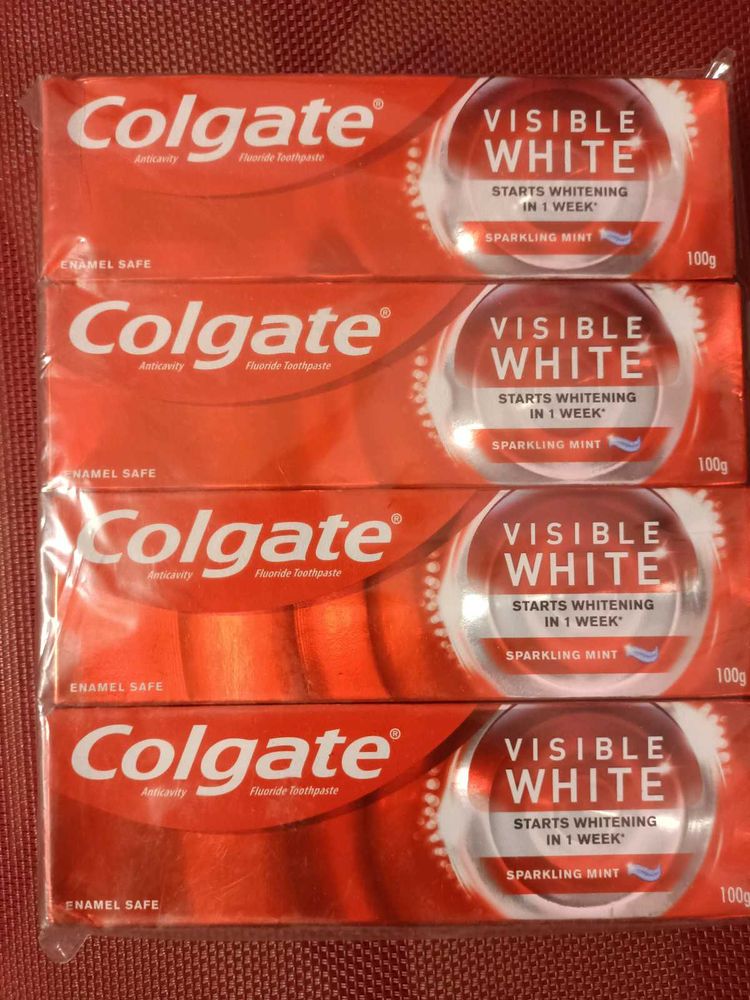 Colgate Visible White (4 pack) 100gm Tubes