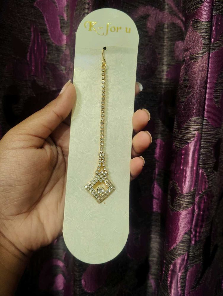 Sparkling Rhinestone Maang Tikka