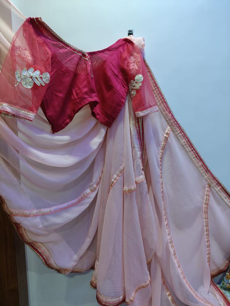 Elegant Pink &amp; Maroon Saree with Blouse