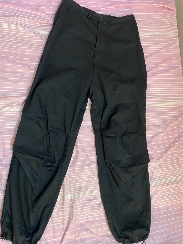 BONKERS PARACHUTE PANTS (SIZE S). NO BARGAINING NO SWAPING NO COINS ONLY CASH