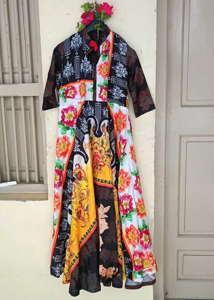 Floral Print Dress totally new 10/10